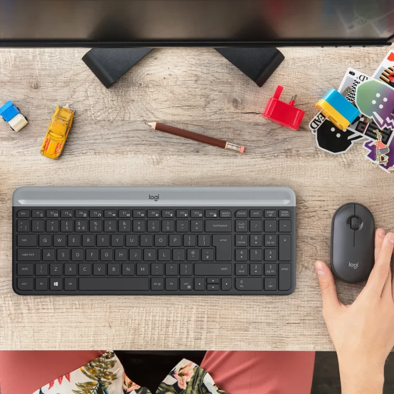 Logitech Wireless Keyboard and Mouse Combo MK470 (GRAPHITE) 2-Year Limited Hardware warranty - Logitech MK470 Slim Combo, Full-size (100%), Wireless, RF Wireless, QWERTY, Graphite, Mouse included