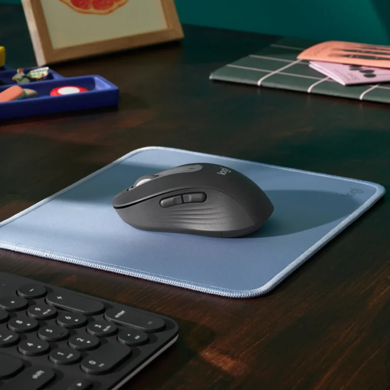 910-006253 - LOGI M650 Signature Bluetooth & Wireless Mouse Black - Logitech Signature M650 Wireless Mouse, Right-hand, Optical, RF Wireless + Bluetooth, 4000 DPI, Graphite