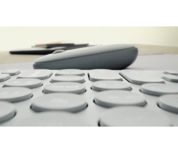 LOGI Pebble Mouse 2 M350s - TONAL GRAPHITE - BT - Logitech 910-007015, Ambidextrous, Optical, RF Wireless + Bluetooth, 4000 DPI, Graphite
