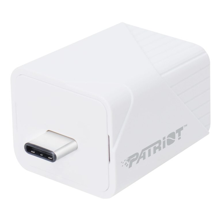 Patriot iLuxe Cube 256GB Type-C Smart Backup Solution - White White